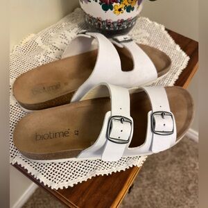 Biotime Women's White Double-Buckle Slide Sandals